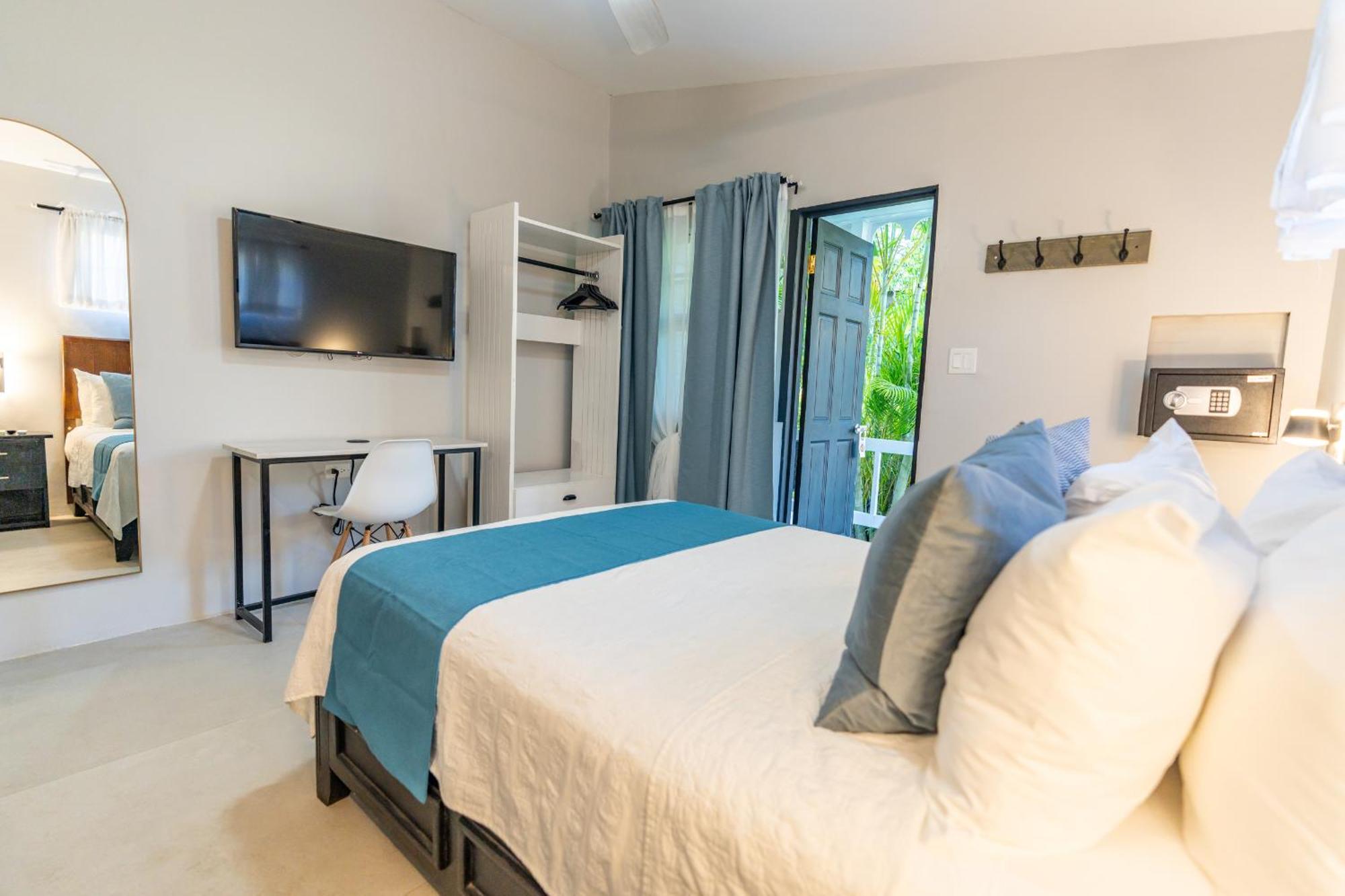 Travellers Beach Resort Negril Exteriér fotografie